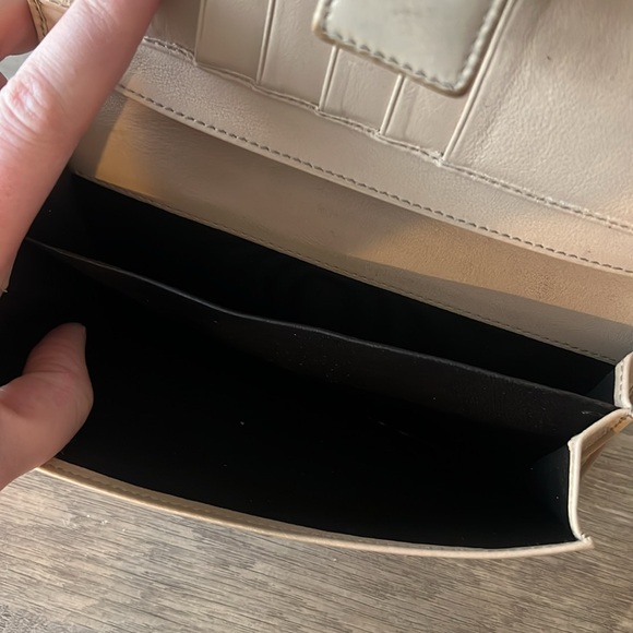 GUCCI Princy GG Logo Canvas Wallet - Picture 5 of 12